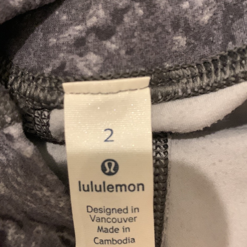 Lululemon align leggings - Picture 3 of 4